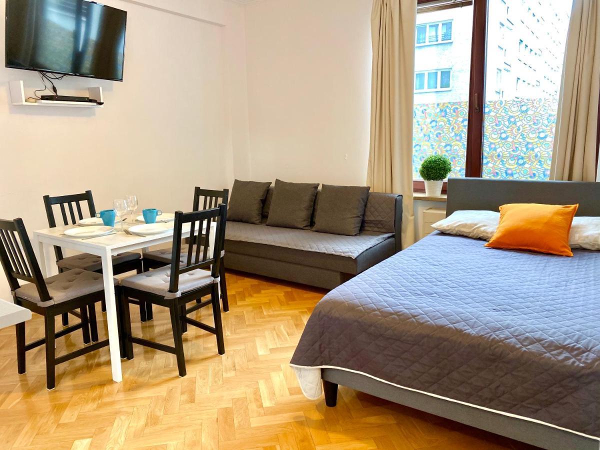 Center Warsaw - Apartmenty Jana Pawla II Kültér fotó