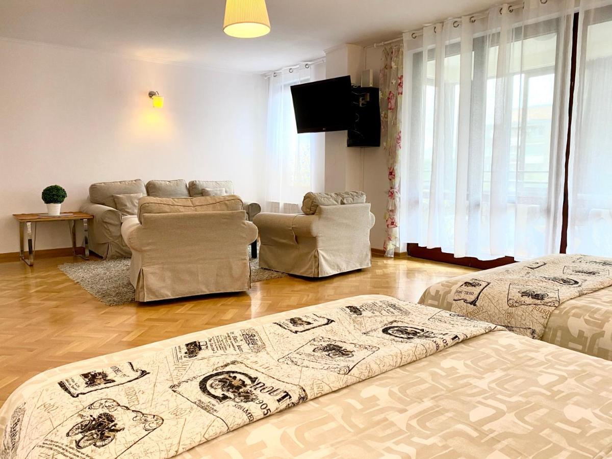 Center Warsaw - Apartmenty Jana Pawla II Kültér fotó